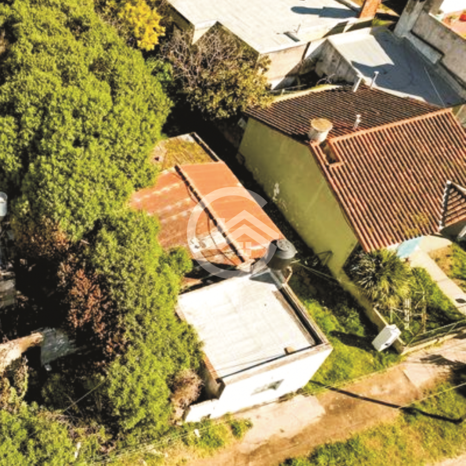 TERRENO CON CASA