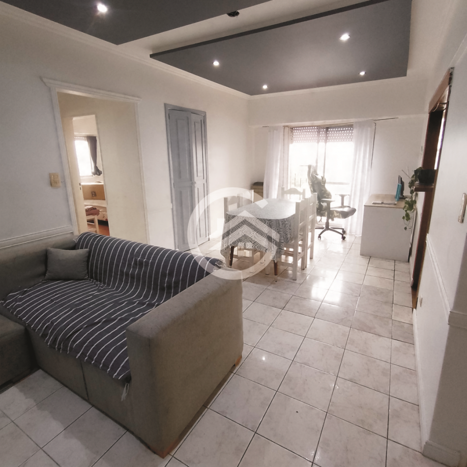 Departamento 3 ambientes con balcon 