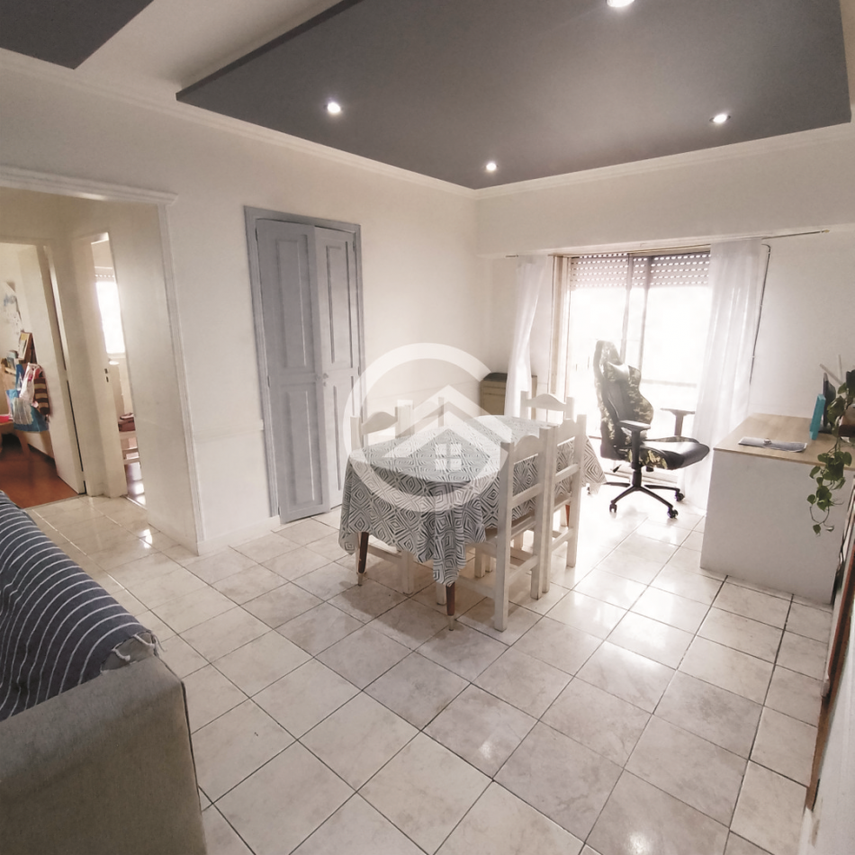 Departamento 3 ambientes con balcon 