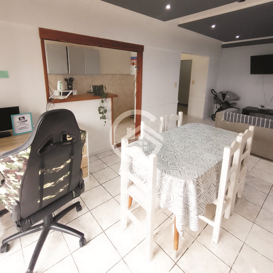 Departamento 3 ambientes con balcon 