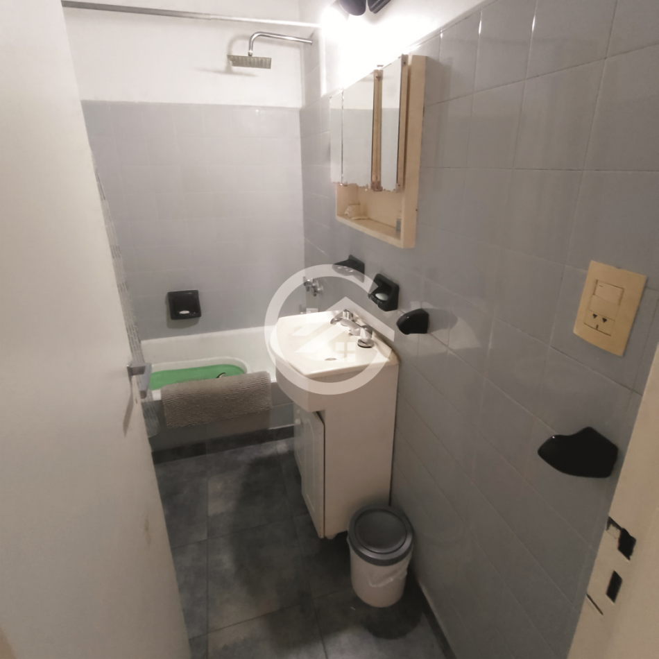 Departamento 3 ambientes con balcon 