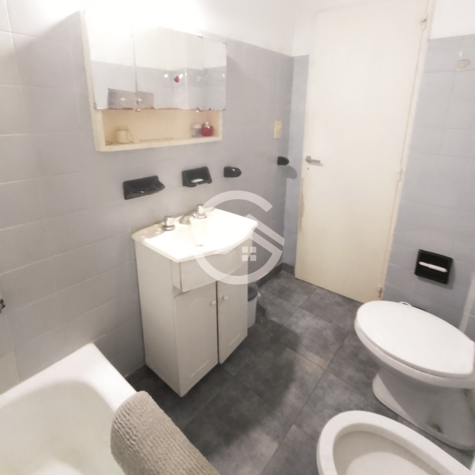 Departamento 3 ambientes con balcon 