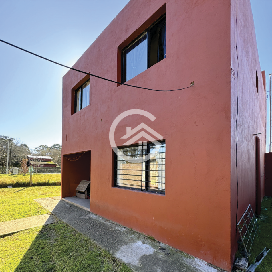 Casa 4 ambientes en reserva forestal el Sosiego