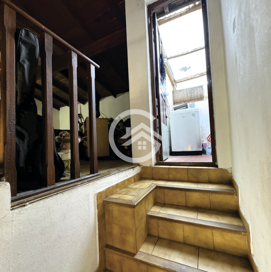 PH 3 AMBIENTES AL FRENTE CON BALCON 