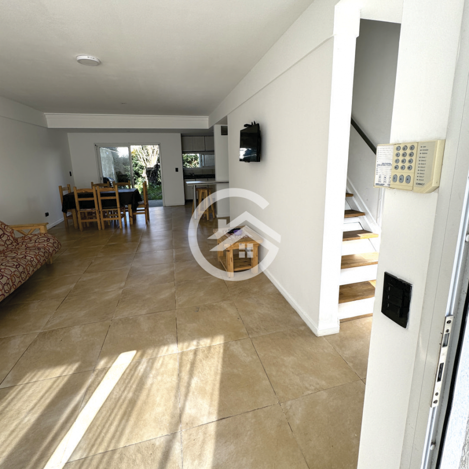 DUPLEX 3 AMBIENTES