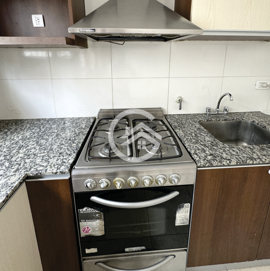 Venta Triplex 4 ambientes en barrio La Perla