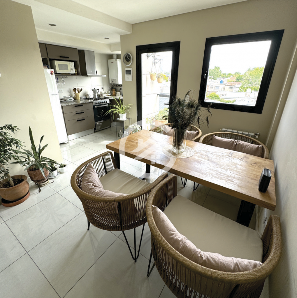 DEPARTAMENTO 3 AMBIENTES EN DUPLEX