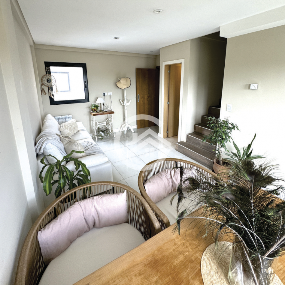 DEPARTAMENTO 3 AMBIENTES EN DUPLEX