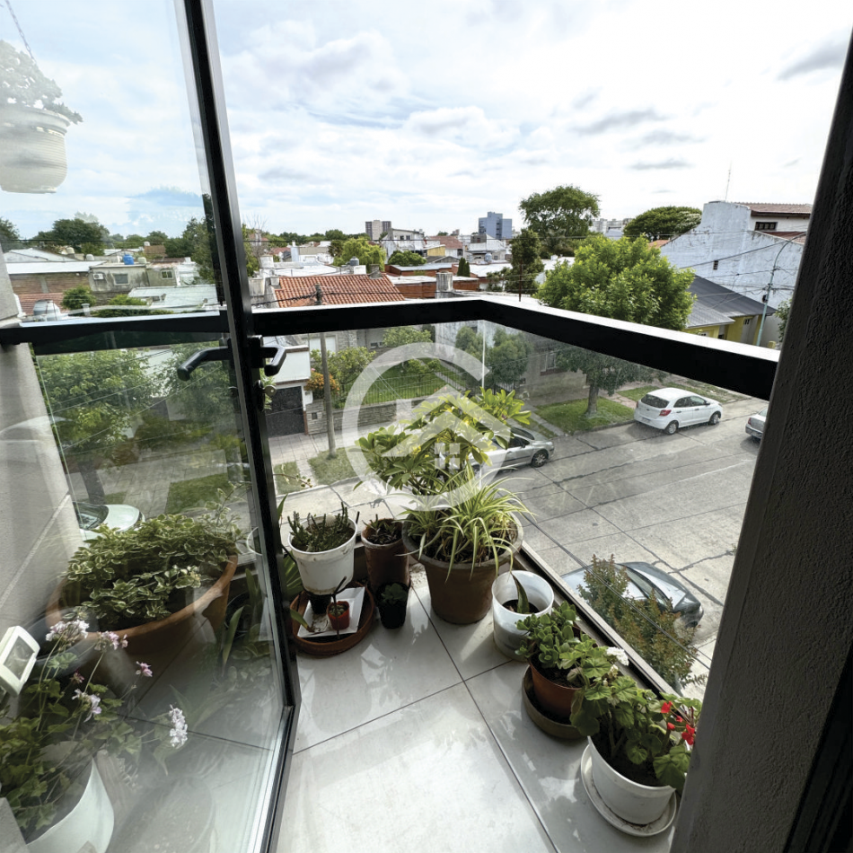DEPARTAMENTO 3 AMBIENTES EN DUPLEX