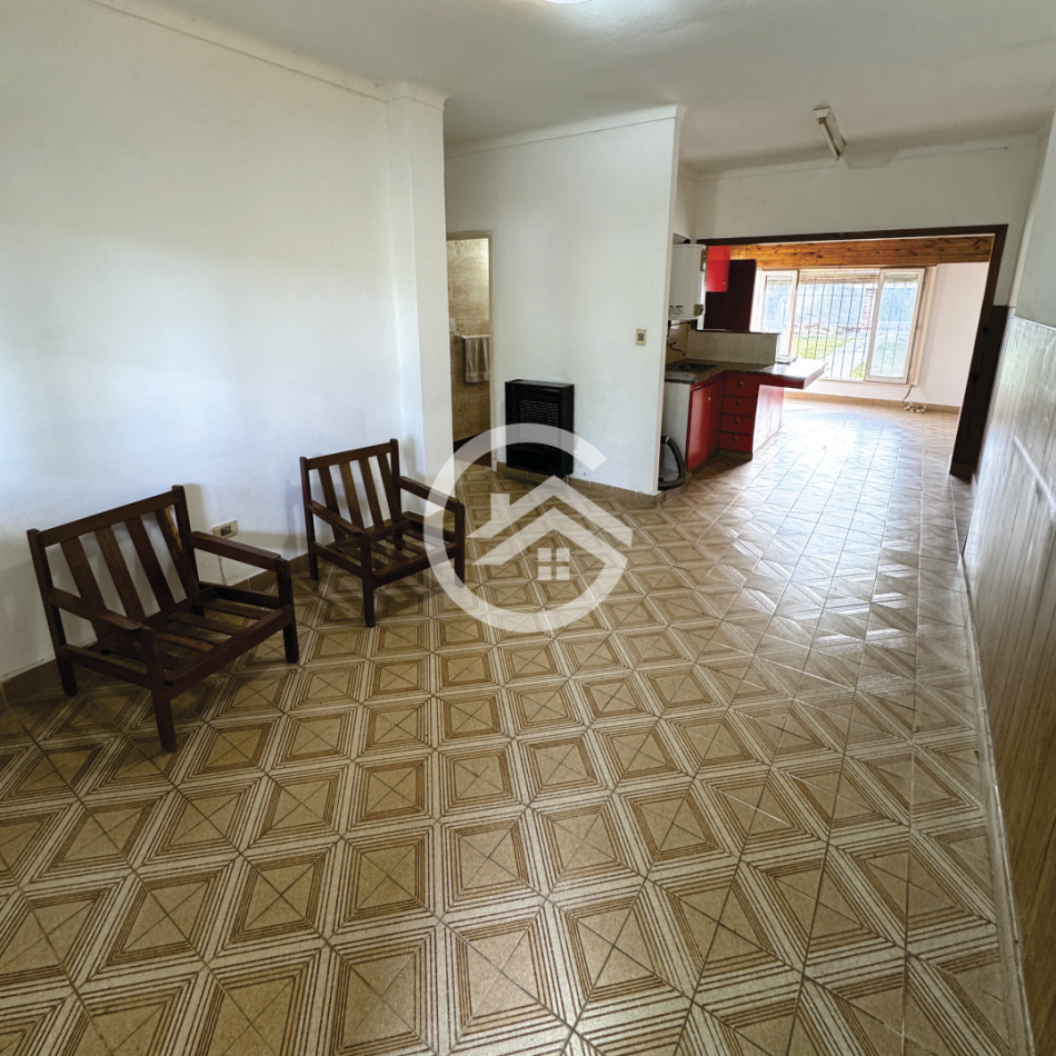 Venta Chalet 3 ambientes, garaje doble y gran parque!  