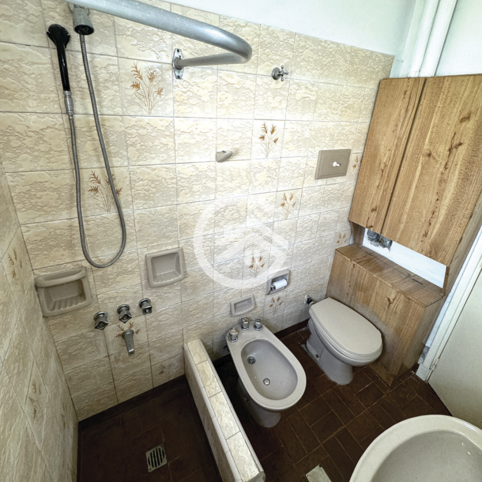 Venta Chalet 3 ambientes, garaje doble y gran parque!  