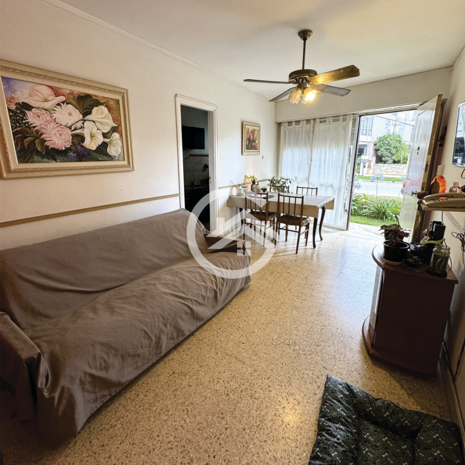 PH 3 ambientes con patio - Punta Mogotes