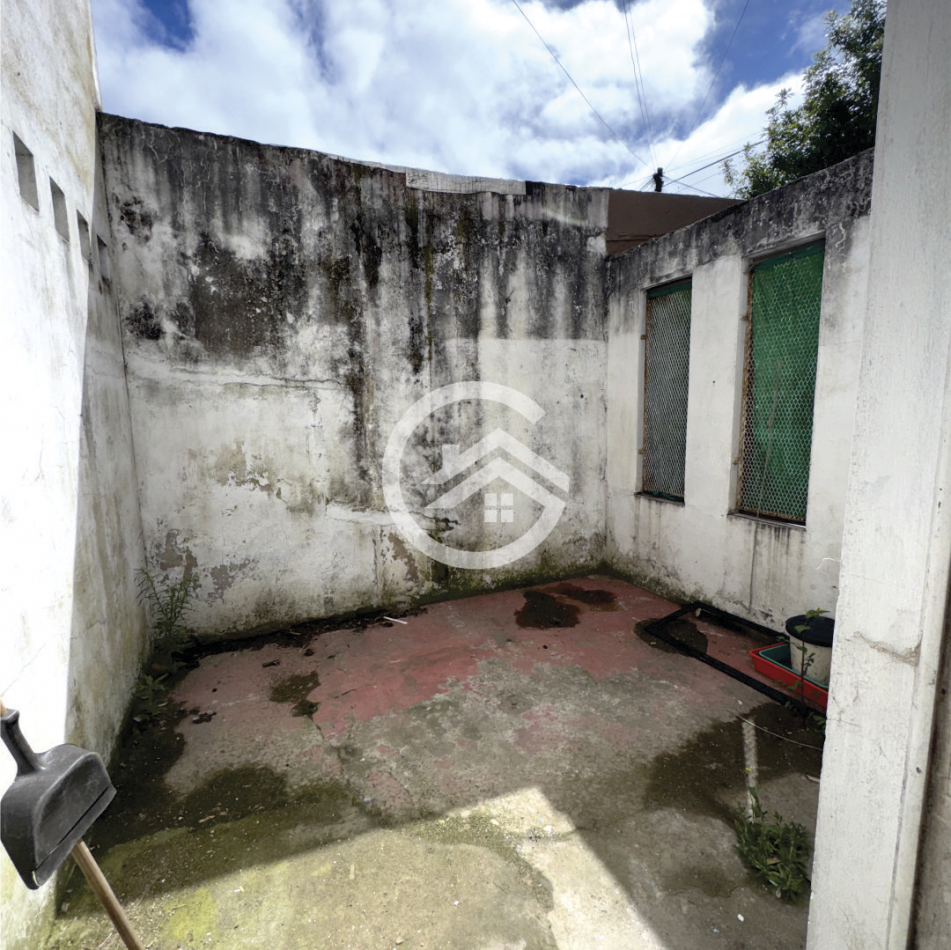 PH dos ambientes con patio, cochera y sin expensas