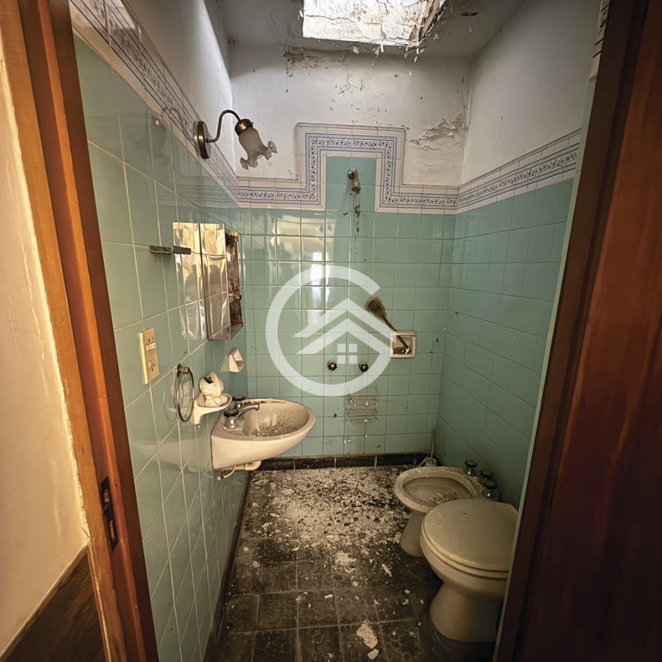 Casa 3 Ambientes con cochera y quincho. 